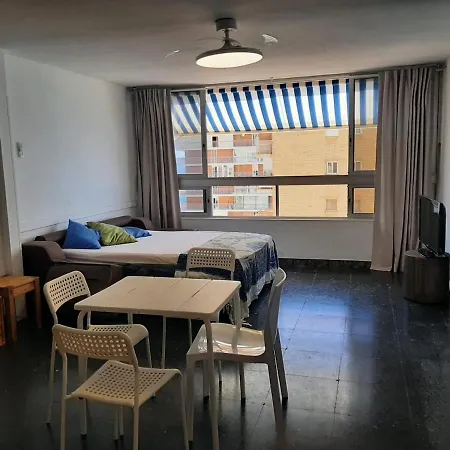 アパート Alicante, Isleta Albufereta, With Sea View アリカンテ